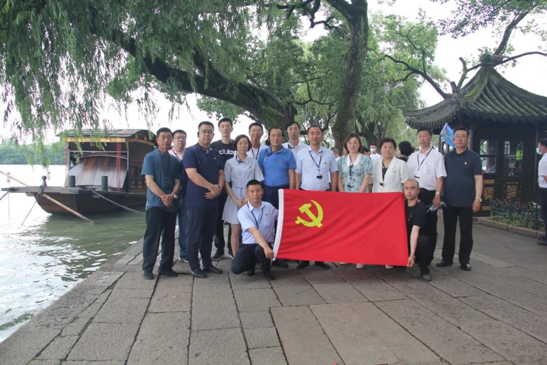 冰球突破-冰球电游豪华版_MG冰球游戏