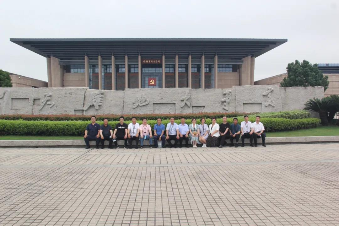 冰球突破-冰球电游豪华版_MG冰球游戏